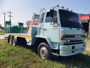 ณรงค์  ซื้อขายรถมือสอง : ขายรถเทรลเลอร์ขึ้นรถเกี่ยวข้าว ร็อกกี้195แรง ราคา 550,000